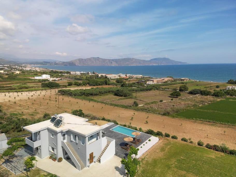 Blue Harmony Villa Dhrámia 외부 사진