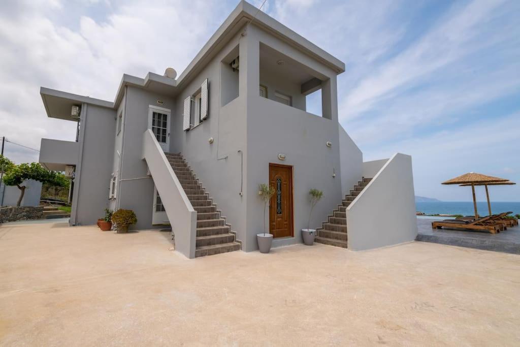 Blue Harmony Villa Dhrámia 외부 사진