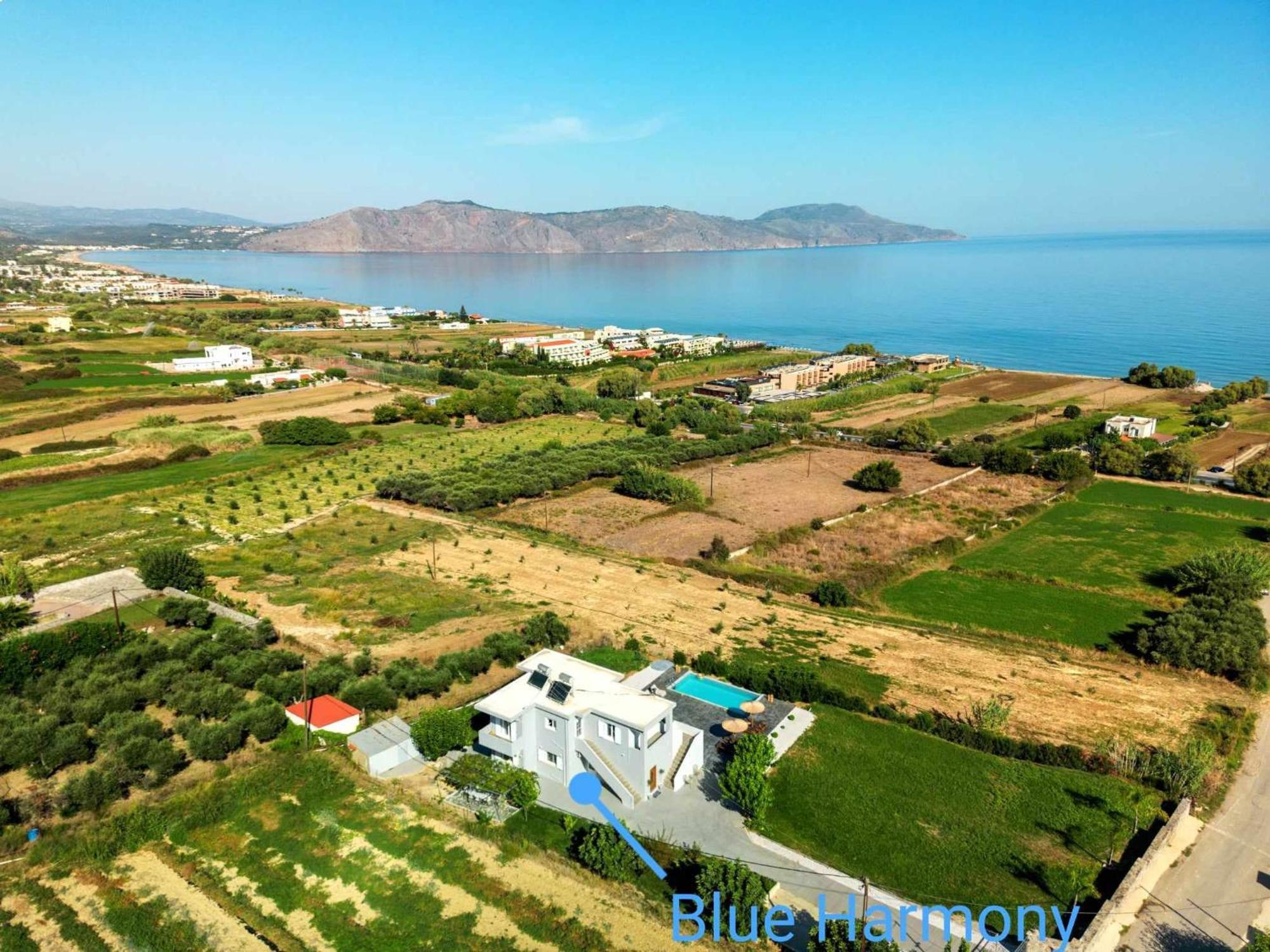 Blue Harmony Villa Dhrámia 외부 사진